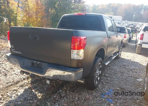 2013 Toyota Tundra Grade 5.7L V8 из США, поврежденный, VIN 5TFEY5F16DX136318